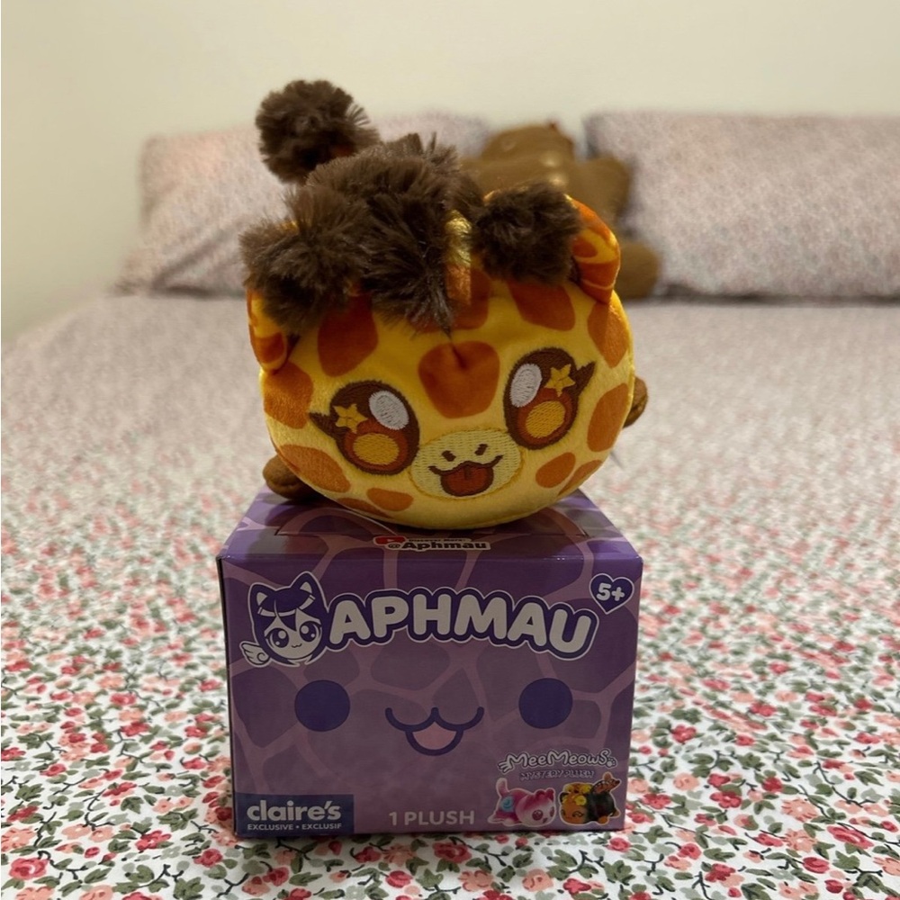 Aphmau MeeMeows Giraffe